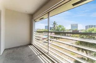 1638 Embassy Dr, West Palm Beach, FL 33401 - Photo 13