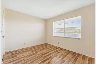 1638 Embassy Drive #410, West Palm Beach, FL 33401 - Photo 11