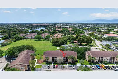 300 Palm Circle W, Pembroke Pines, FL 33025 - Photo 33