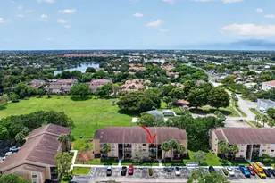300 Palm Cir W, Pembroke Pines, FL 33025 - Photo 33