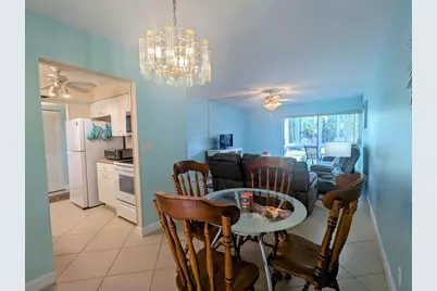 23 Golfs Edge A, West Palm Beach, FL 33417 - Photo 1