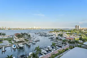220 Lake Shore Dr, Lake Park, FL 33403 - Photo 27