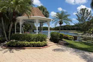 9106 Baybury Ln, West Palm Beach, FL 33411 - Photo 21