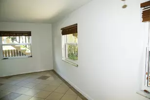 2031 SE 5th St, Deerfield Beach, FL 33441 - Photo 5