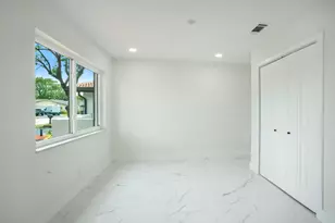 8535 NW 25th Pl, Coral Springs, FL 33065 - Photo 29