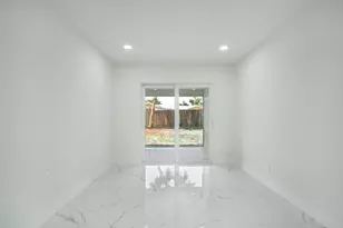 8535 NW 25th Pl, Coral Springs, FL 33065 - Photo 23