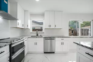 8535 NW 25th Pl, Coral Springs, FL 33065 - Photo 7