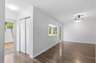 110 NE 16th Terrace, Fort Lauderdale, FL 33301 - Photo 23