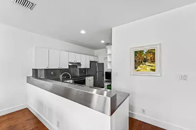 808 SW 7th Avenue, Fort Lauderdale, FL 33315 - Photo 13