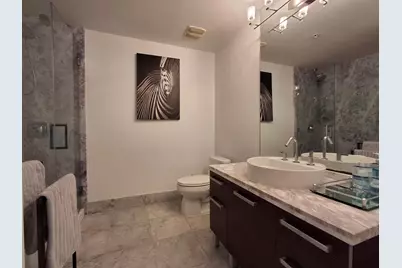 244 Biscayne Boulevard #2805, Miami, FL 33132 - Photo 11