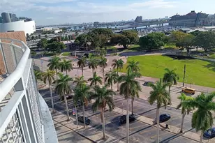 244 Biscayne Blvd, Miami, FL 33132 - Photo 19