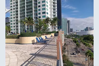 244 Biscayne Boulevard #2805, Miami, FL 33132 - Photo 17