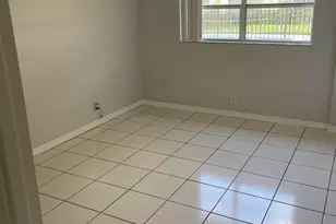 440 SE 2nd Ave, Deerfield Beach, FL 33441 - Photo 13