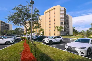 7400 Radice Ct, Lauderhill, FL 33319 - Photo 59
