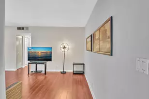 100 Royal Palm Way, Boca Raton, FL 33432 - Photo 9