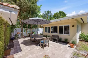 1020 SW 18th Ct, Fort Lauderdale, FL 33315 - Photo 15