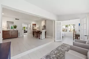1020 SW 18th Ct, Fort Lauderdale, FL 33315 - Photo 5