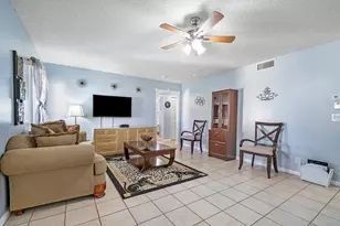 407 Pine Glen Ln, Greenacres, FL 33463 - Photo 9