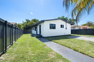 1522 NW 41st St, Miami, FL 33142 - Photo 3