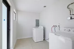 1522 NW 41st St, Miami, FL 33142 - Photo 13