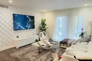 702 SE 2nd Ave SE, Deerfield Beach, FL 33441 - Photo 11