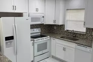 440 SE 2nd Ave, Deerfield Beach, FL 33441 - Photo 9