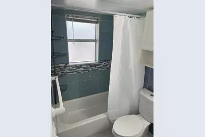440 SE 2nd Avenue #5, Deerfield Beach, FL 33441 - Photo 11