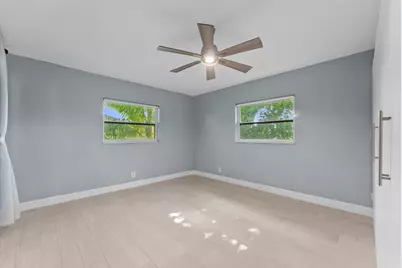 901 NW 49th Street, Deerfield Beach, FL 33064 - Photo 11