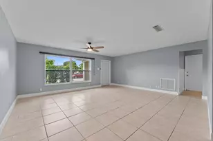 901 NW 49th St, Deerfield Beach, FL 33064 - Photo 7