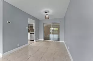 901 NW 49th St, Deerfield Beach, FL 33064 - Photo 5