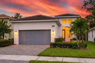 11587 SW Visconti Way, Port Saint Lucie, FL 34986 - Photo 1