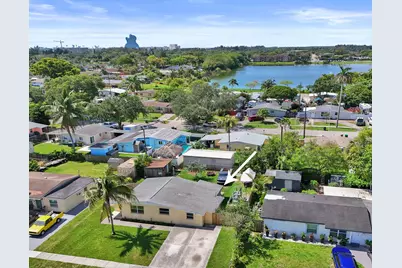 5740 SW 38th Street, Davie, FL 33314 - Photo 35