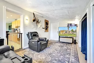 5740 SW 38th St, Davie, FL 33314 - Photo 19