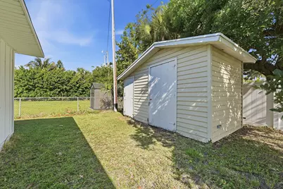 107 Fernandina Street, Fort Pierce, FL 34949 - Photo 25