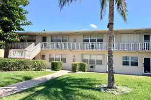 14 Easthampton A, West Palm Beach, FL 33417 - Photo 1