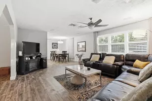 309 Hach Ln, West Palm Beach, FL 33415 - Photo 9