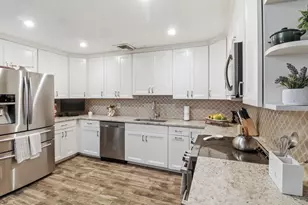 309 Hach Ln, West Palm Beach, FL 33415 - Photo 13