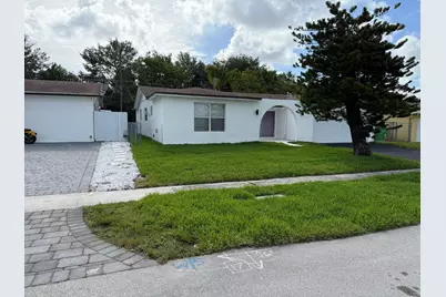 1991 NW 98th Avenue, Sunrise, FL 33322 - Photo 3