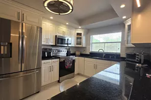 9301 Sunrise Lakes Blvd, Sunrise, FL 33322 - Photo 9