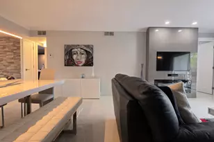 9301 Sunrise Lakes Blvd, Sunrise, FL 33322 - Photo 15