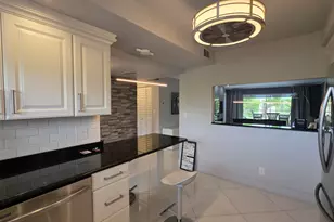 9301 Sunrise Lakes Blvd, Sunrise, FL 33322 - Photo 5