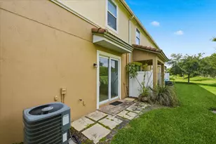 1069 Normandie Way, Vero Beach, FL 32960 - Photo 47