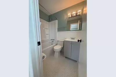 909 NE 10th Avenue # 1, Pompano Beach, FL 33060 - Photo 11