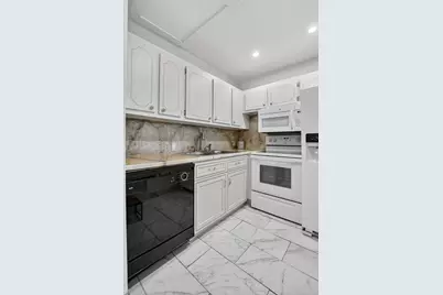 415 Mansfield #J, Boca Raton, FL 33434 - Photo 13