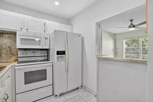 415 Mansfield, Boca Raton, FL 33434 - Photo 11