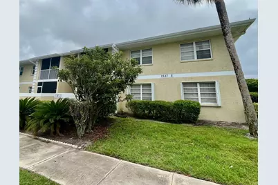 1537 SE Royal Green Circle #E204, Port Saint Lucie, FL 34952 - Photo 17