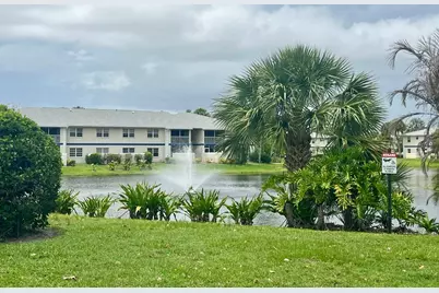 1537 SE Royal Green Circle #E204, Port Saint Lucie, FL 34952 - Photo 19