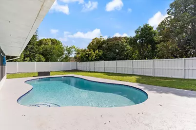 103 Prado Street, Royal Palm Beach, FL 33411 - Photo 25