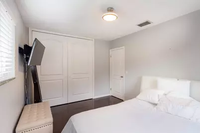 2141 N 56th Avenue, Hollywood, FL 33021 - Photo 23