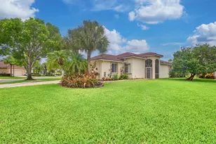 2649 Clipper Cir, West Palm Beach, FL 33411 - Photo 9